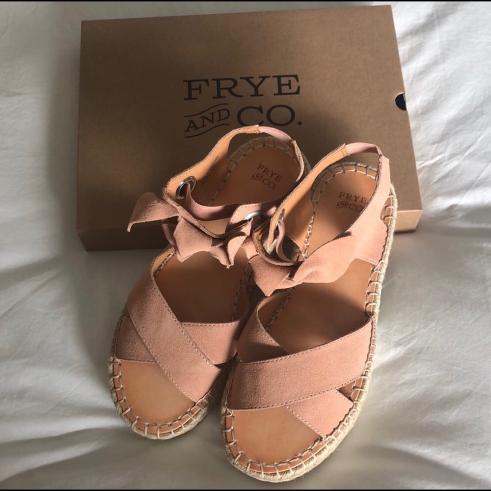 Brand new Frye blush sandals